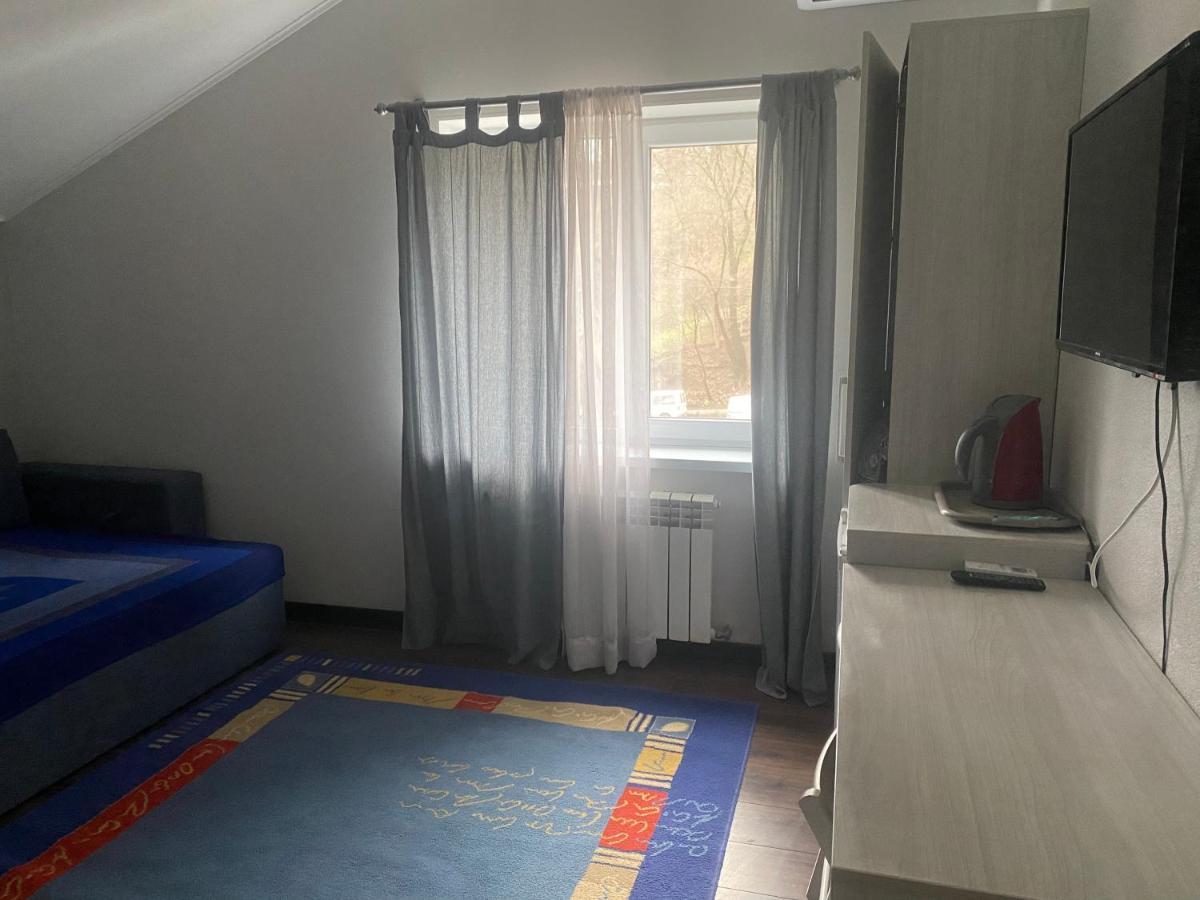 Olzhycha 45 б Kyiv
